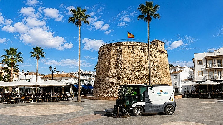 Mijas launches enhanced summer street cleaning operation