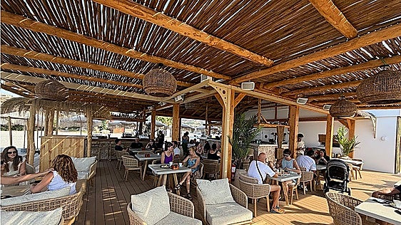 Salobreña opens its first chill-out beach club