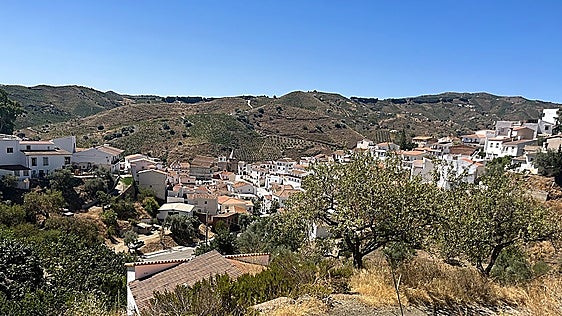Axarquía villages demand improved bus service