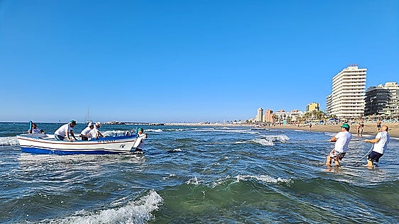 Ancient family fishing tradition returns to Los Boliches beach this weekend