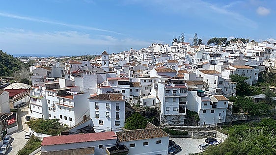 Algarrobo joins Malaga transport consortium