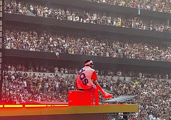 Bad Bunny on stage in London.