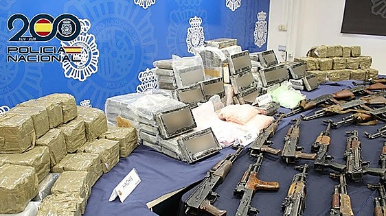 Costa del Sol drug-trafficking network with arsenal of weapons dismantled