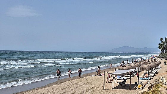 Warning not to swim at two beaches in Marbella remains in place throughout the weekend