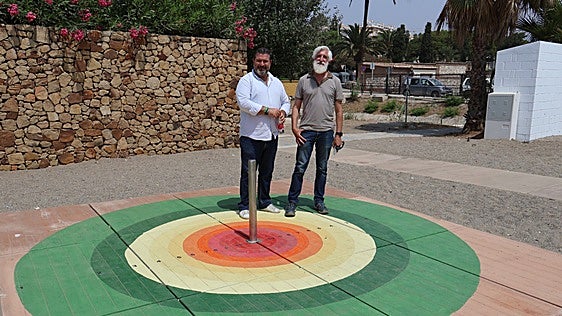 Mijas installs UV sundial to promote skin cancer prevention