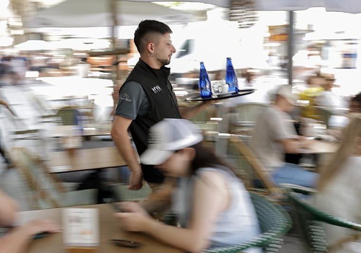 Colombians are leading the ‘boom’ in new foreign workers following regularisation