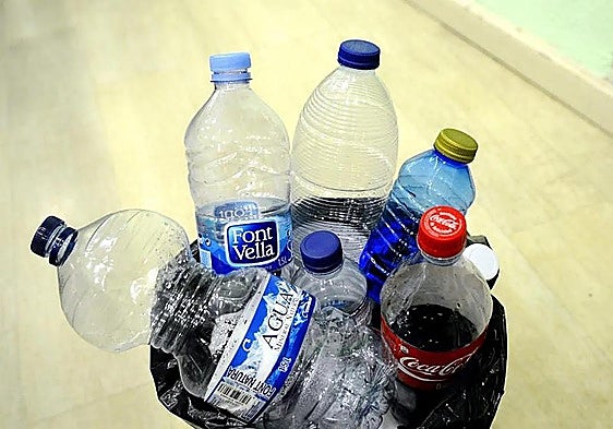 Spain's new bottle deposit law: How the deposit return scheme works and what consumers will pay