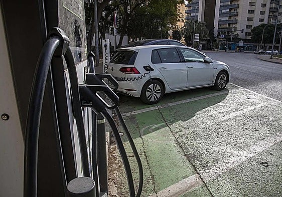 Plan Auto+ drives electrified vehicle sales in Spain as market share approaches 30% in first month