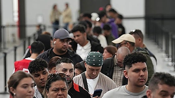 Spain's Social Security gains almost half a million foreign contributors in one year with regularisation process