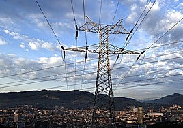 Spain's electricity bills to reach 100 euros in September as energy costs put pressure on households