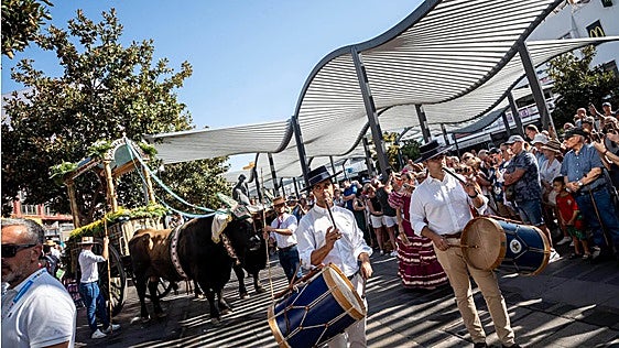 Thousands enjoy the pilgrimage to honour the patron of Torremolinos