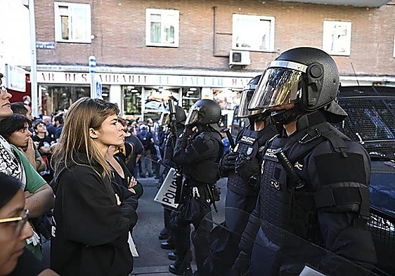 Photo from the anti-eviction protest in Madrid.