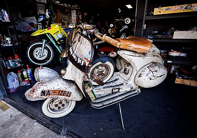 Vespa Club Malaga celebrates 70 years of classic scooter passion