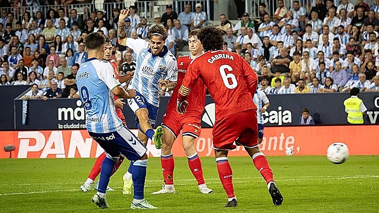 Adrián Niño again to the rescue for Malaga CF who salvage late point