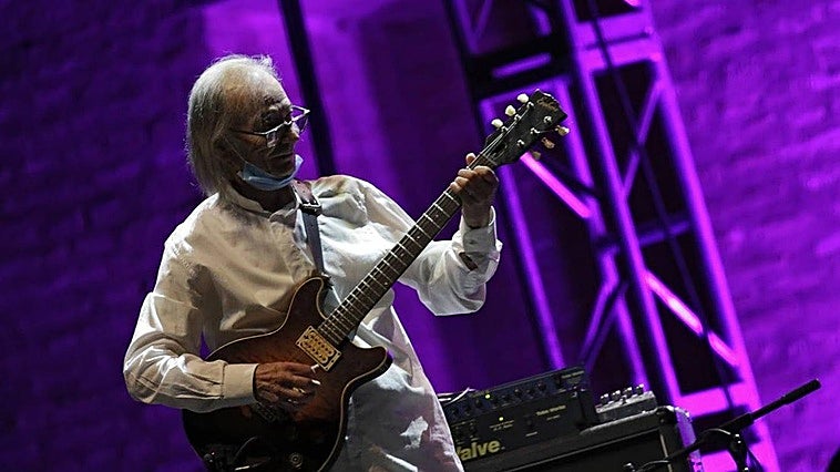 Gualberto, a pioneer of Indian music in Europe