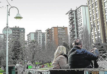 The squatted flat in Calle Gabriel Aresti in the Txurdinaga neighbourhood of Bilbao