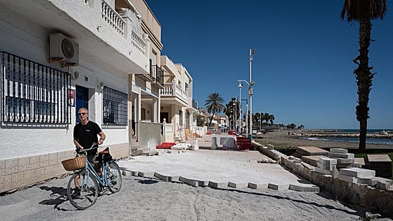 Malaga city council responds to criticism of renovated Pedregalejo promenade