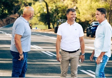 Diego López, councillor for public works, on Camino del Pinar Street.