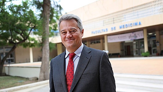 Andalusian researchers to produce artificial nerve in Malaga to restore patient sensation