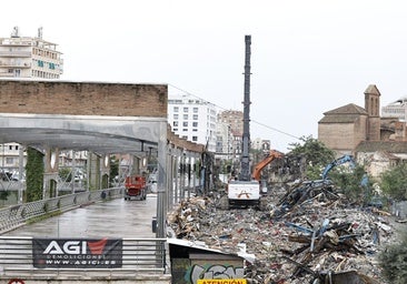 The Ibis hotel has disappeared from the Guadalmedina riverfront following a month of demolition work.