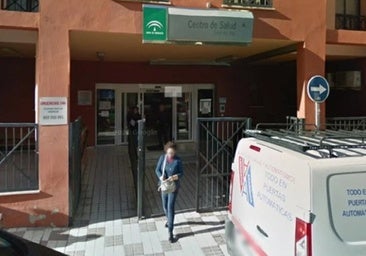 Main façade of the Torreño health centre.