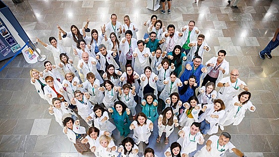 Thumbnail for Ten medical disciplines join forces at Malaga hospital to combat breast cancer
