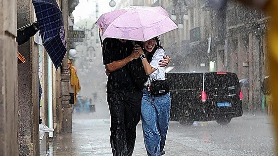 Spain ends August with unusual-for-summer storm and very heavy downpours