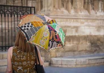 Spain undergoes significant weather change due to explosive cyclogenesis, which will bring rain and drop in temperatures