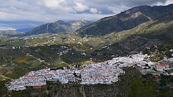 British tourist saved after heart attack at rural holiday home in Frigiliana