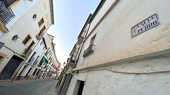 Young woman dies after being electrocuted by a shower head in Antequera