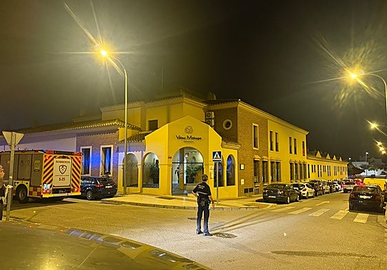 82-year-old woman dies after a lift carrying six elderly residents plummets at Vélez-Málaga care home