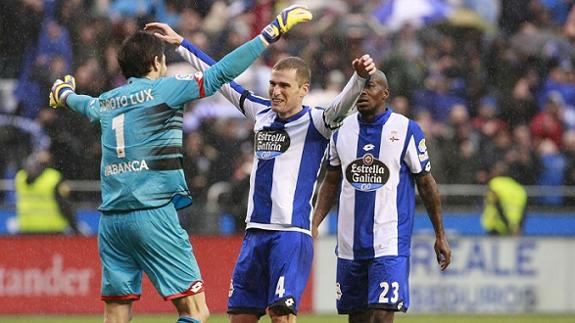 Bergantiños celebrates his winner against Barcelona.