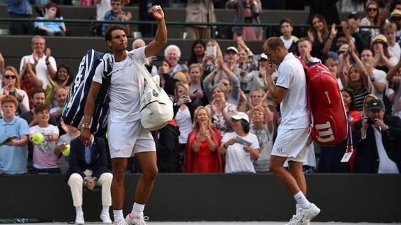 Nadal responds to the reception from the crowd.