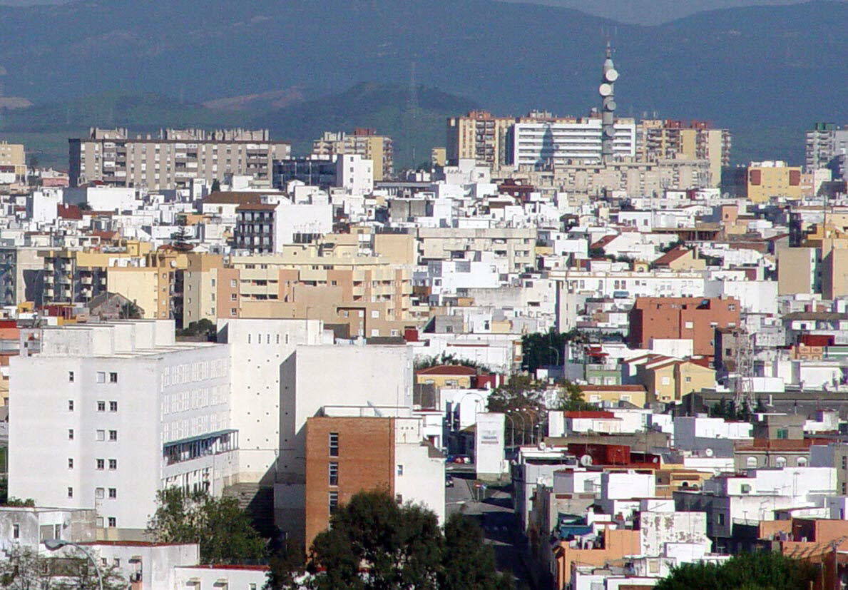 The Guardia Civil officer, who had worked in Algeciras, was arrested on Wednesday.