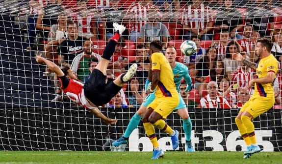 Aduriz's goal condemned Barça to defeat on the opening day.