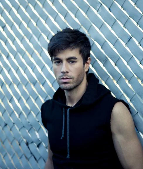 Enrique Iglesias is one of the performers at the music festival.