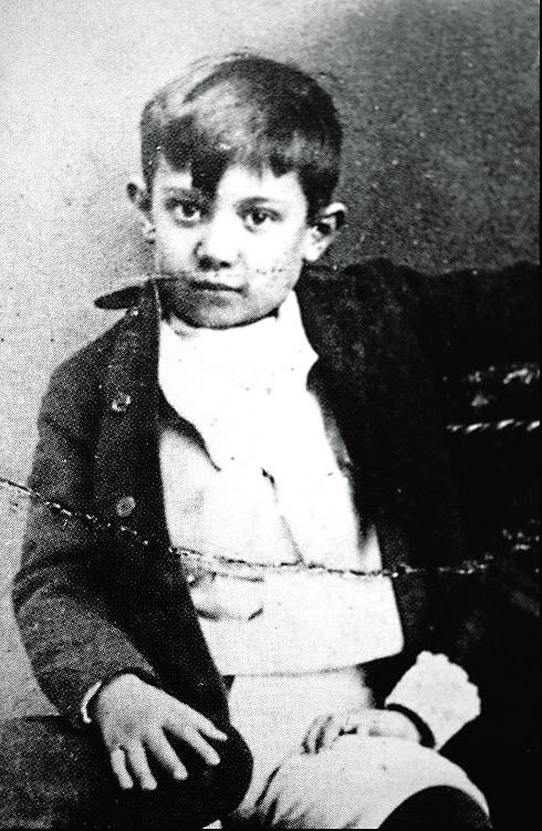  Pablo, in a photo taken as a child.