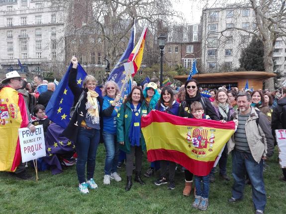 Malagueños at an anti-Brexit  march in London.