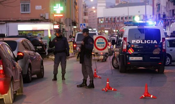 File photo of a  police checkpoint in Malaga.