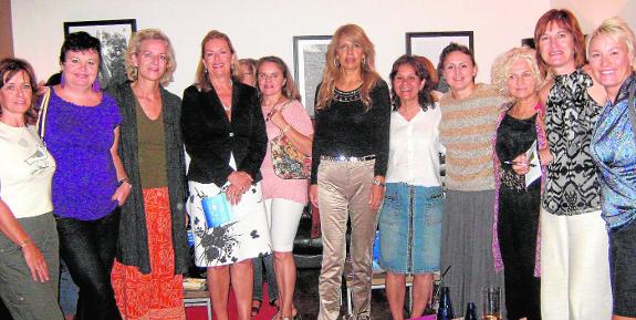  The first face-to-face meeting, in Mijas in 2011 (Ali Meehan is second from right).