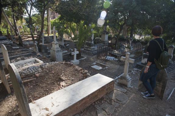 The English Cemetery was the first Protestant cemetery in mainland Spain, opening in 1831.