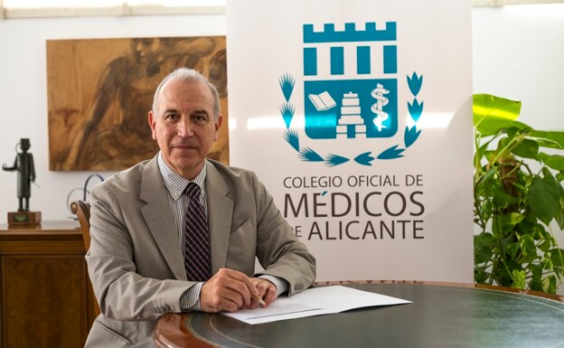 Medicina en Alicante | Dr. Hermann Schwarz, presidente del Colegio de Médicos de Alicante: “La sociedad ha perdido el respeto al covid”