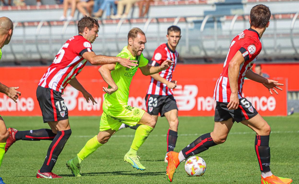 Imagen del Athletic B-Intercity en Lezama 