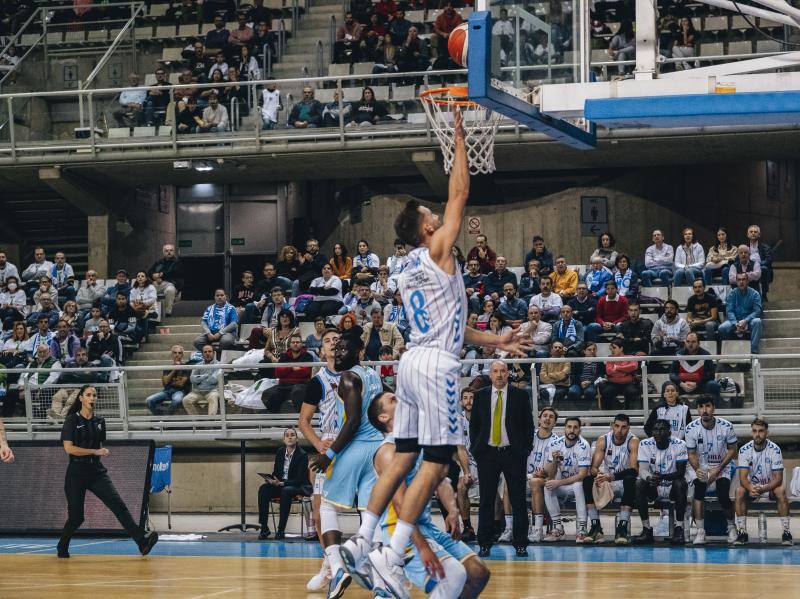 Fotos: Remontada del HLA Alicante ante el histórico Estudiantes