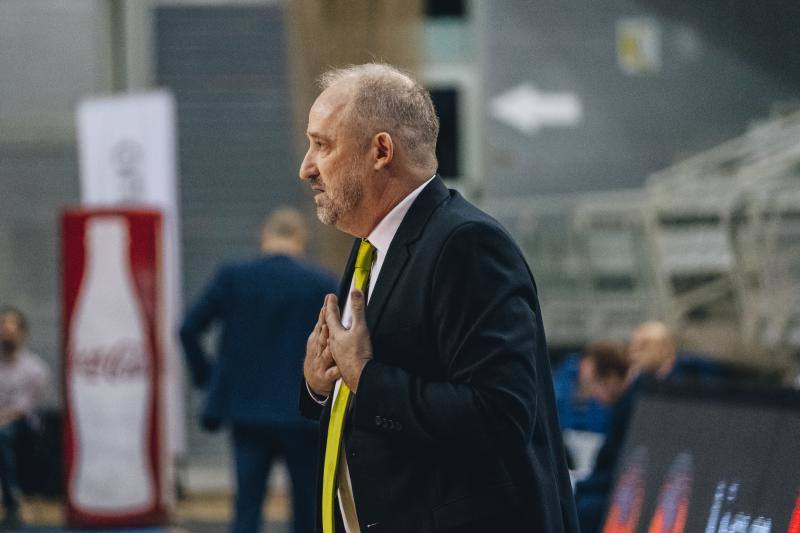 Fotos: Remontada del HLA Alicante ante el histórico Estudiantes