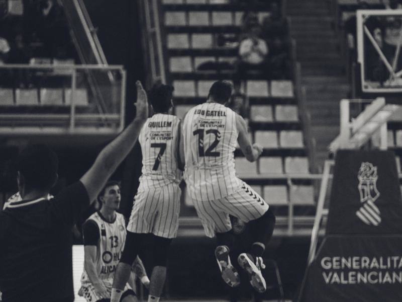 Fotos: Remontada del HLA Alicante ante el histórico Estudiantes