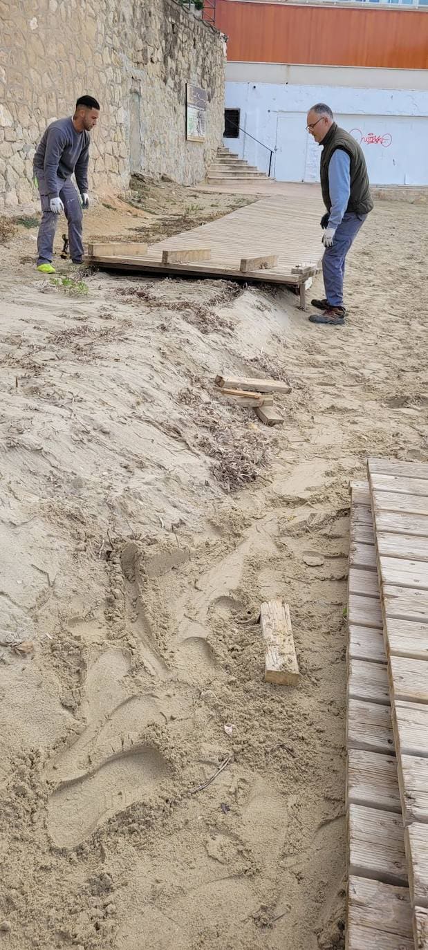 Fotos: Nueva pasarela peatonal para unir la Albufereta y la Almadraba