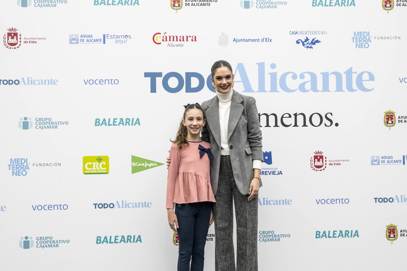 La bellea del foc, Belén Mora, y la bellea del foc infantil, Inés Llavador,