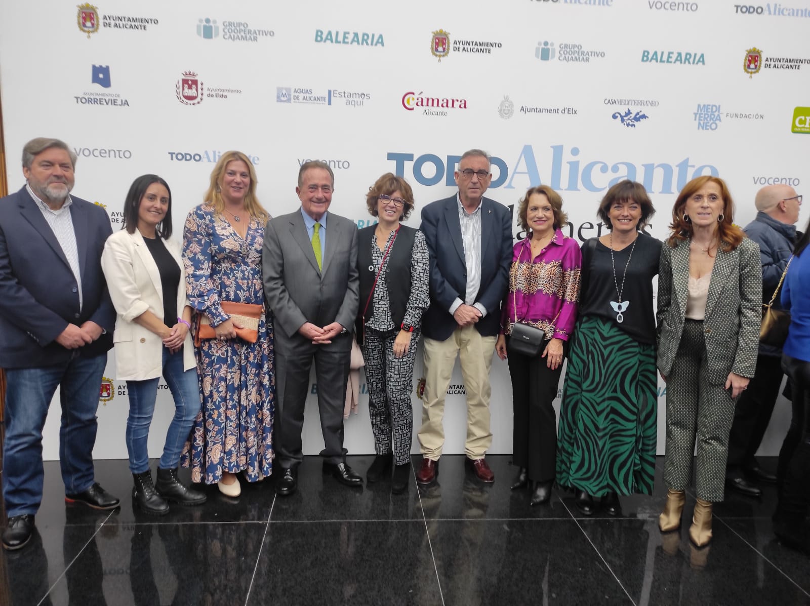 Rafa Carrió, María José García, Susana Mut, Juan Riera, la consellera Josefina Bueno, Paco Carrió, Sonja Dietz, Corpus Gómez y Concha Pastor