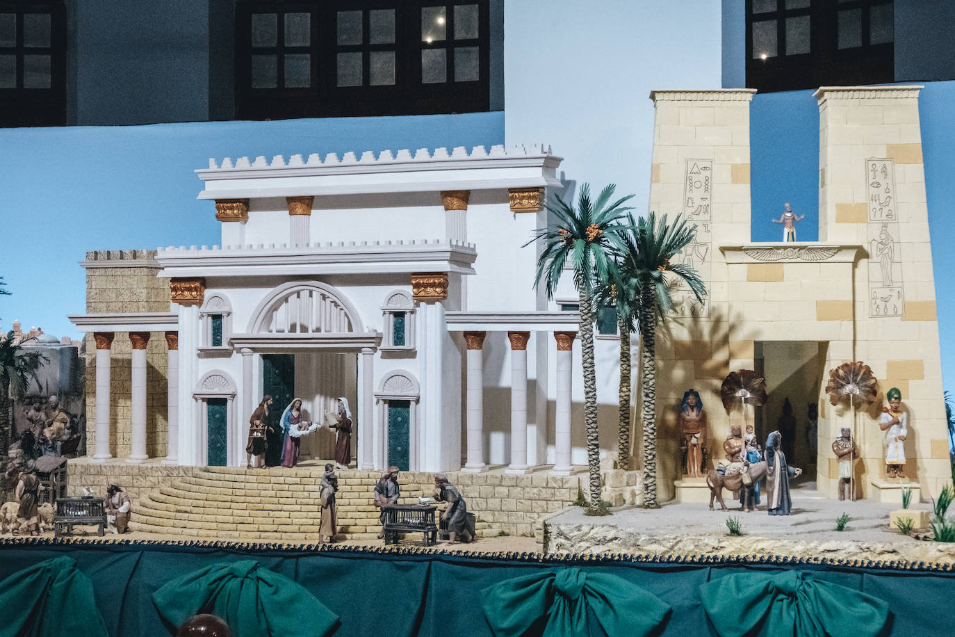 Detalle de uno de los belenes presentes en la muestra.